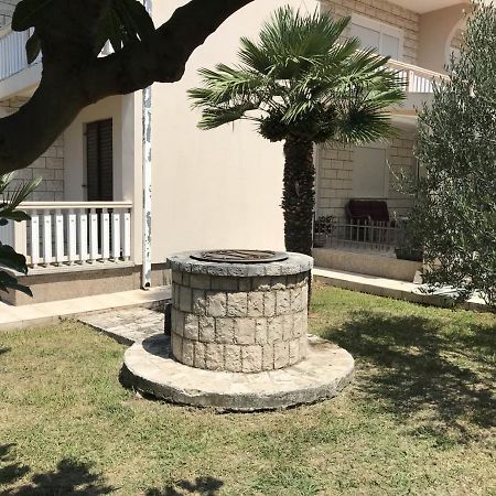 Holiday Home Celuga Бар Екстер'єр фото