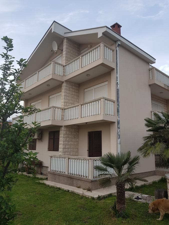 Holiday Home Celuga Бар Екстер'єр фото