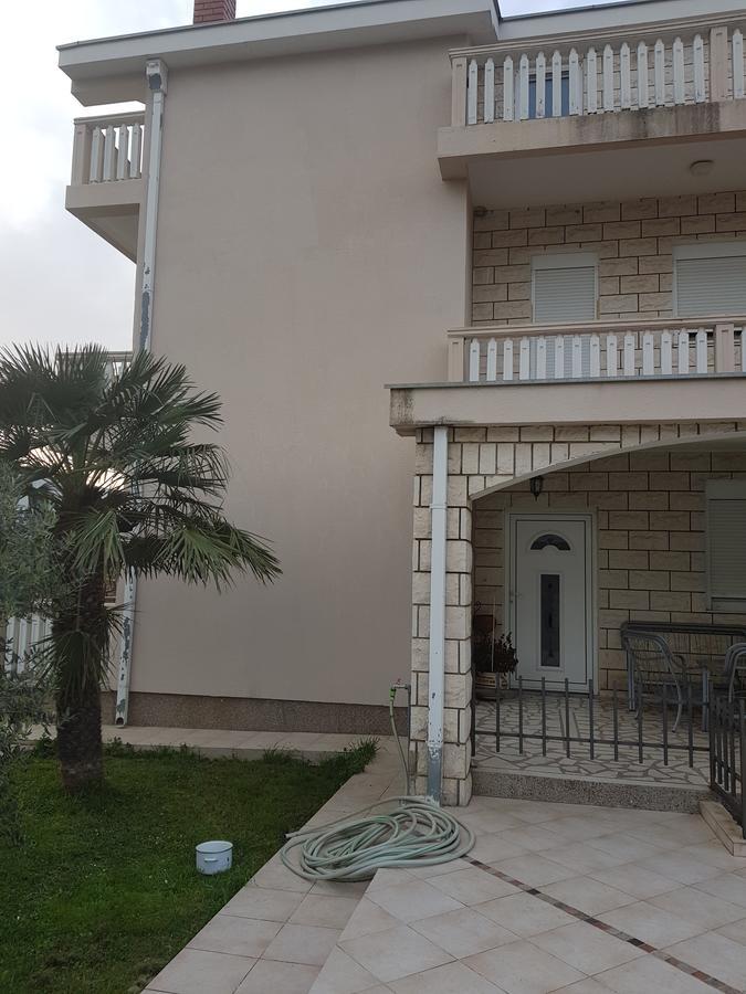Holiday Home Celuga Бар Екстер'єр фото