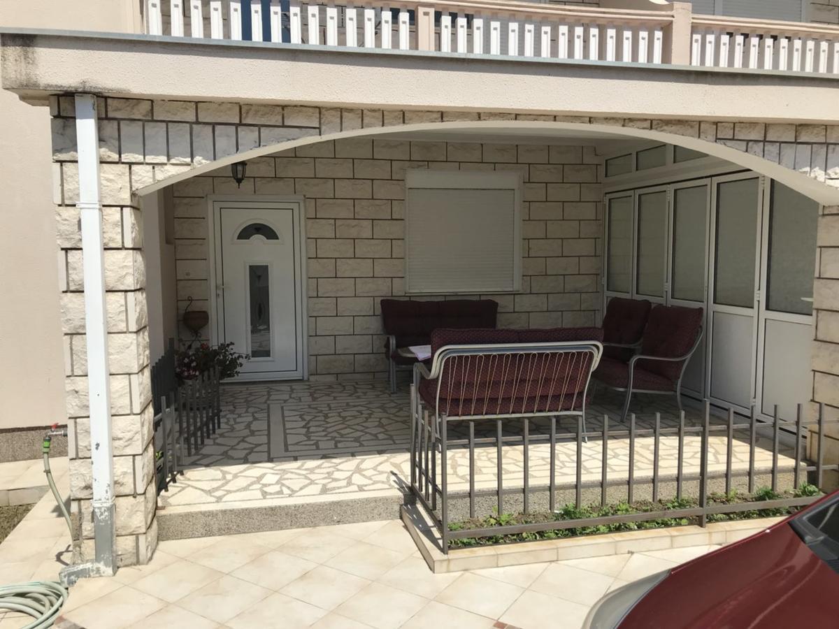 Holiday Home Celuga Бар Екстер'єр фото