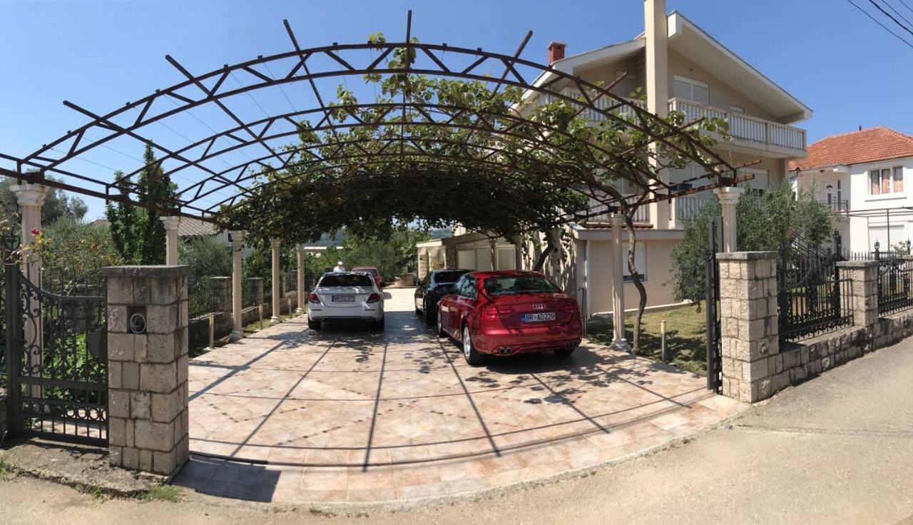 Holiday Home Celuga Бар Екстер'єр фото